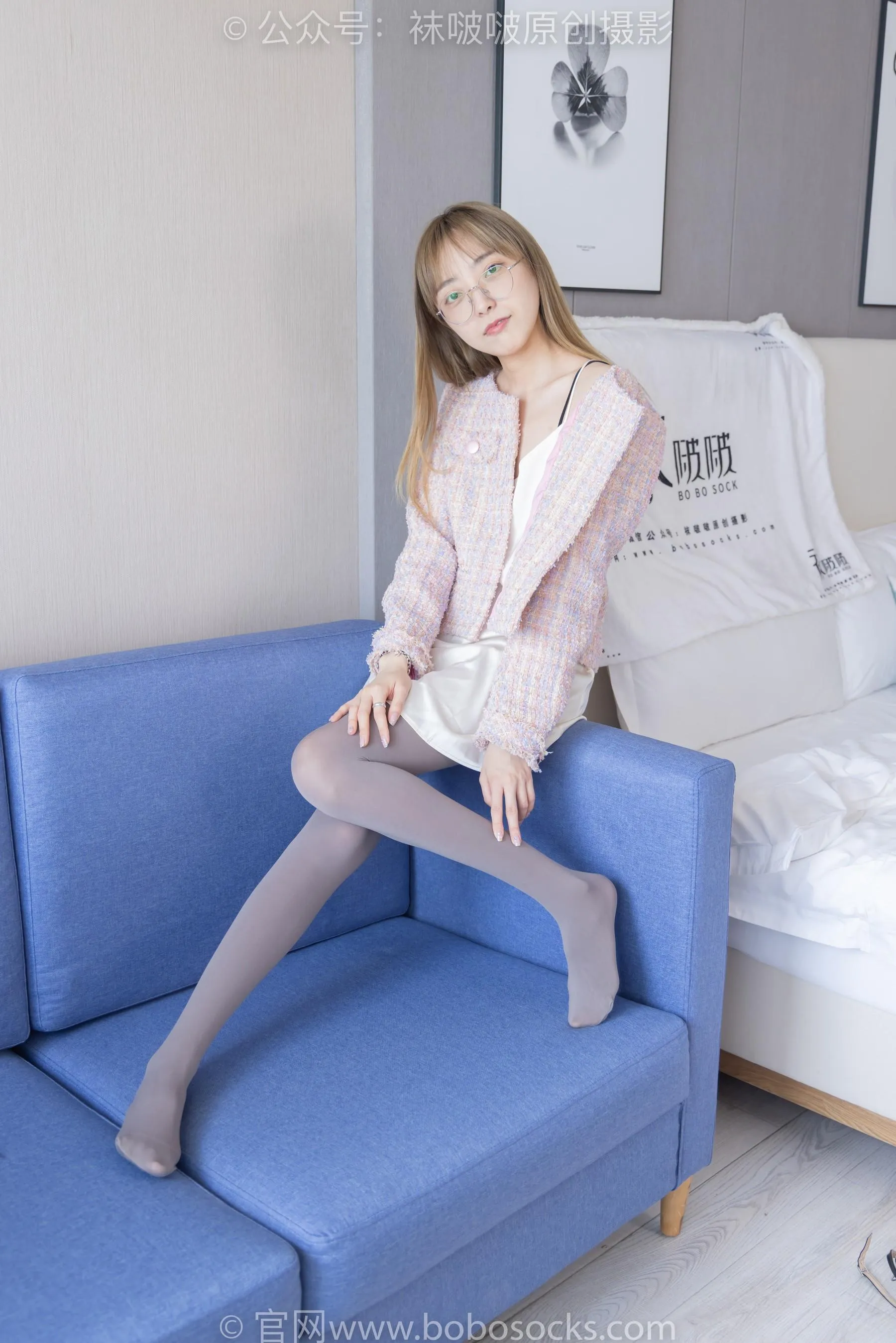 [BoBoSocks袜啵啵]NO.225 稚予-两双高跟鞋、厚灰丝[23] [57P]插图8